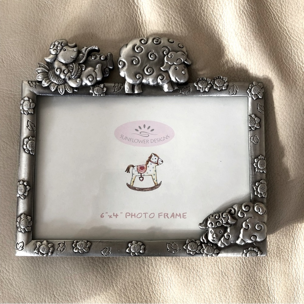 6” x 4” metal frame